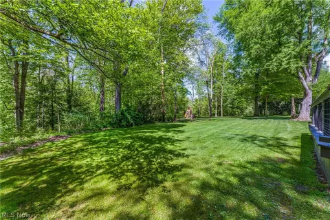 Exterior - 4580 Brookwood Rd, Boardman, OH 44512 photo 10 of 17