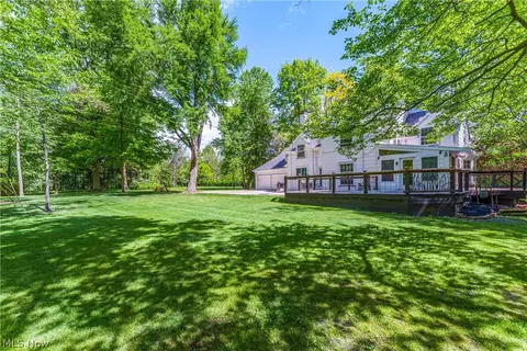 Exterior - 4580 Brookwood Rd, Boardman, OH 44512 photo 8 of 17