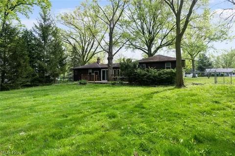 8106 Middlesex Rd, Mentor, OH 44060 photo 32