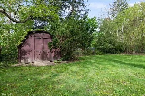 8106 Middlesex Rd, Mentor, OH 44060 photo 31