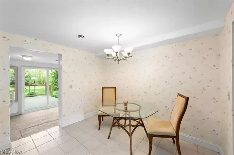 8106 Middlesex Rd, Mentor, OH 44060 photo 7