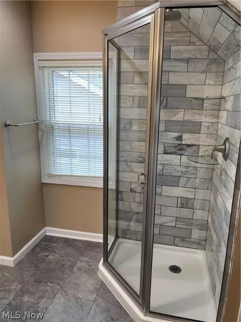 471 Molane Ave, Akron, OH 44313 photo 13