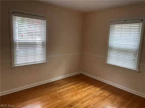 471 Molane Ave, Akron, OH 44313 photo 10