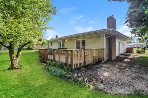Exterior - 7869 Joyce Dr, Parma, OH 44130 photo 2 of 2