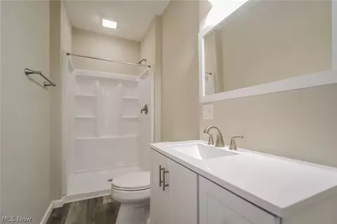 Bath - 7869 Joyce Dr, Parma, OH 44130 photo 1 of 2