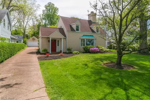 6170 Shore Dr, Madison, OH 44057