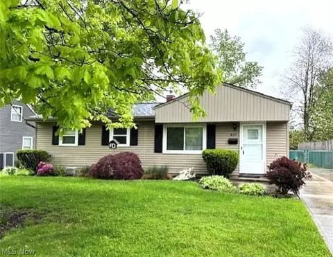 439 Hawkins Dr, Painesville, OH 44077