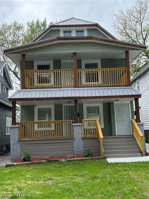 3328 W 84th St, Cleveland, OH 44102