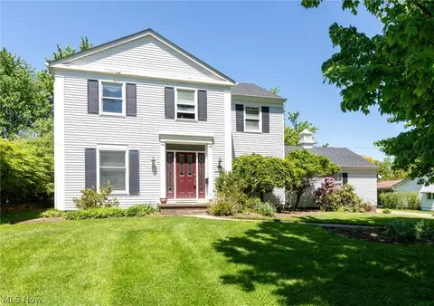 25019 Hazelmere Rd, Beachwood, OH 44122