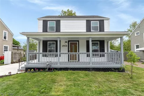 2704 Garfield Blvd, Lorain, OH 44052