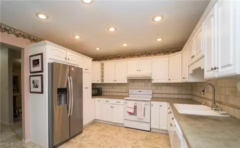103 Olson Spur, Munroe Falls, OH 44262 photo 4
