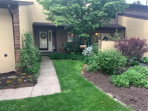 103 Olson Spur, Munroe Falls, OH 44262 photo 2