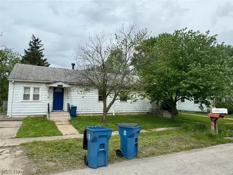 1777 E 37th St, Lorain, OH 44055 photo 12
