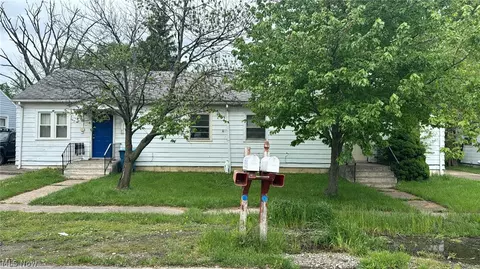 1777 E 37th St, Lorain, OH 44055