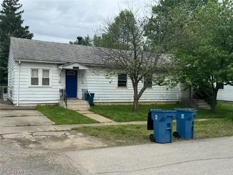 1777 E 37th St, Lorain, OH 44055 photo 13