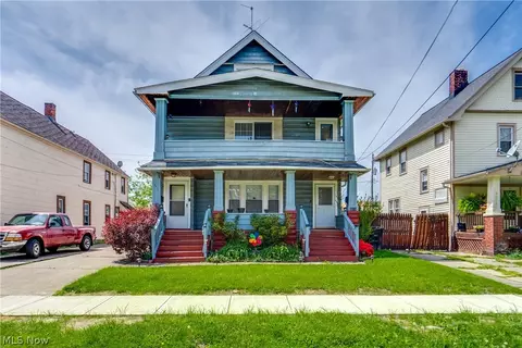 3316 W 97th St, Cleveland, OH 44102