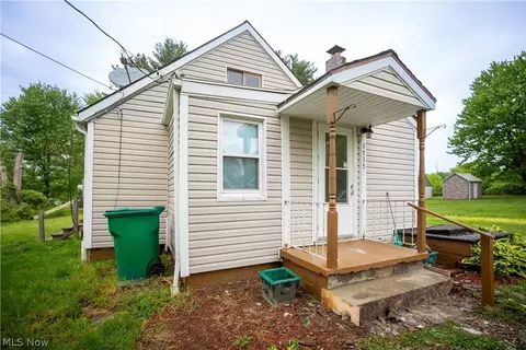 3535 Progress St NE, Canton, OH 44705