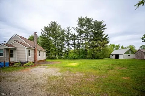 3535 Progress St NE, Canton, OH 44705 photo 12