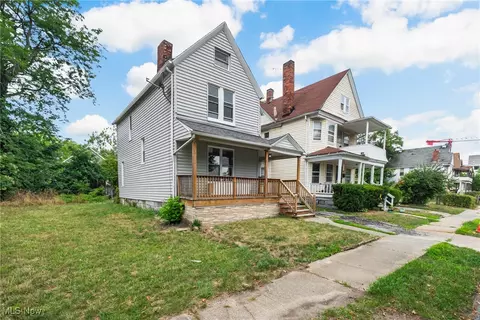2226 E 101st St, Cleveland, OH 44106