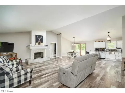 41780 Parsons Rd, Lagrange, OH 44050 photo 3