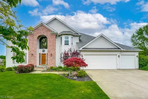 918 Lydian Cir, Brunswick, OH 44212