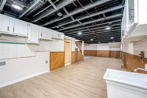 Other - 916 Meadview Dr, Seven Hills, OH 44131 photo 10 of 11