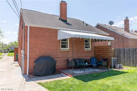 8320 Ackley Rd, Parma, OH 44129 photo 29
