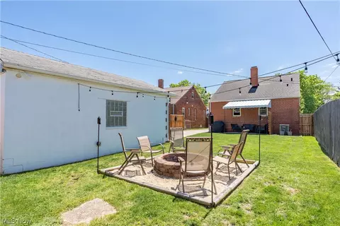 8320 Ackley Rd, Parma, OH 44129 photo 34