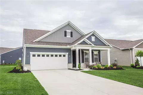 23841 Heatherstone Rd, Columbia Station, OH 44028