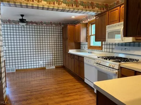 345 E 218th St, Euclid, OH 44123 photo 29