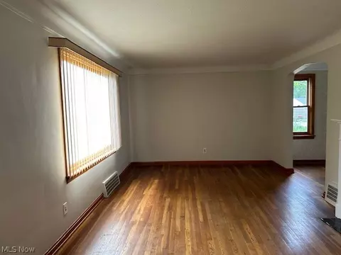 345 E 218th St, Euclid, OH 44123 photo 23