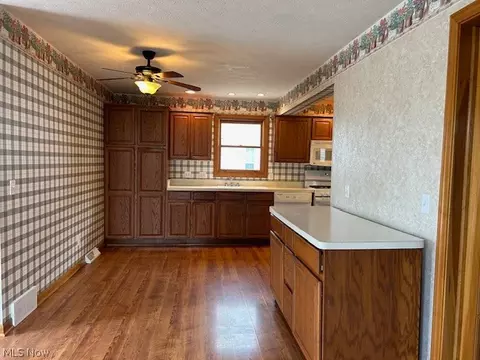 345 E 218th St, Euclid, OH 44123 photo 32