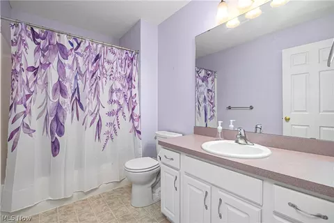 3535 Perry Ct, Lorain, OH 44053 photo 20