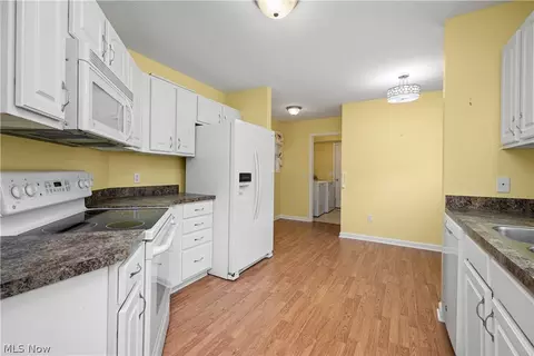 3535 Perry Ct, Lorain, OH 44053 photo 7