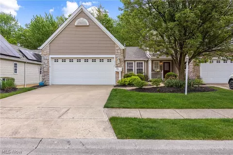 3535 Perry Ct, Lorain, OH 44053