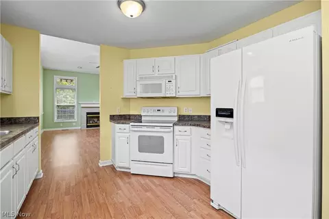 3535 Perry Ct, Lorain, OH 44053 photo 8