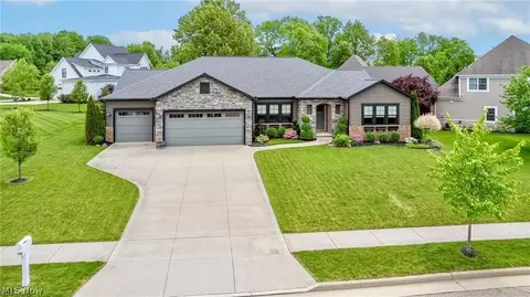 999 Brigantine Ave, Uniontown, OH 44685