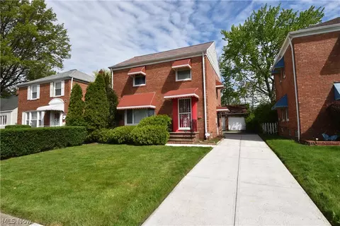 21071 Tracy Ave, Euclid, OH 44123