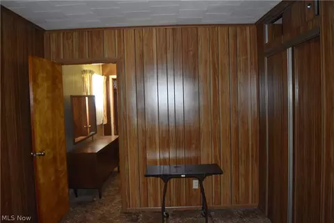 Bedroom - 122 Cole St, Dillonvale, OH 43917 photo 2 of 2