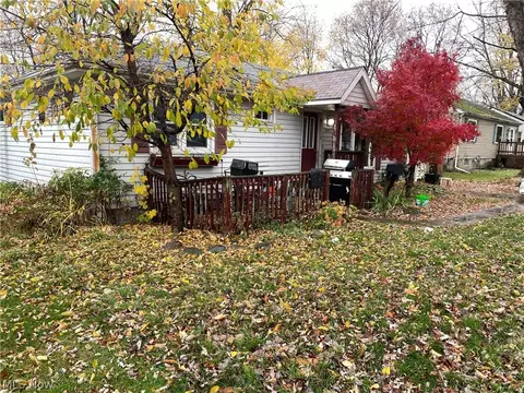 5847 Shepard Rd, Ashtabula, OH 44004 photo 9