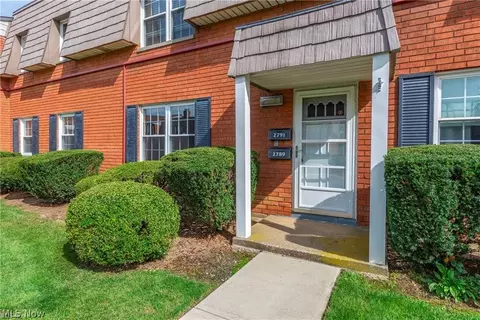 2791 Pease Dr #C306, Rocky River, OH 44116