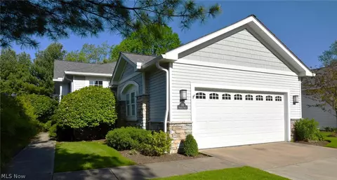 38 Orchard Cir, Orange, OH 44022