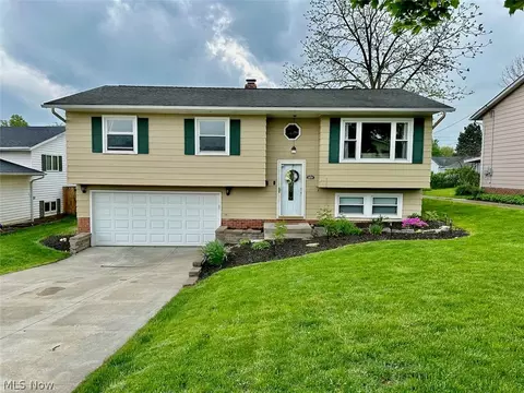 3135 Marda Dr, Parma, OH 44134
