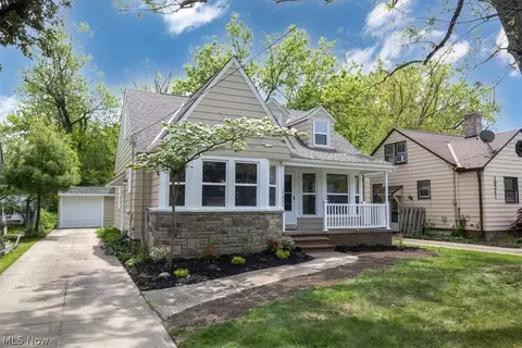 19321 Story Rd, Rocky River, OH 44116