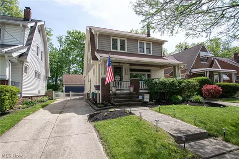 4061 W 157th St, Cleveland, OH 44135