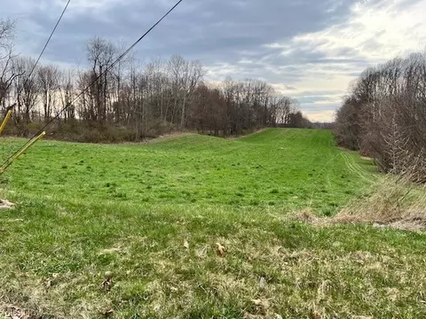 Schroeder Road, Mogadore, OH 44260