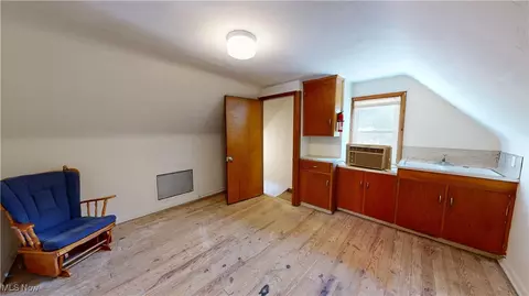 29280 White Rd, Willoughby Hills, OH 44092 photo 36