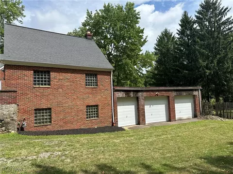 29280 White Rd, Willoughby Hills, OH 44092 photo 41