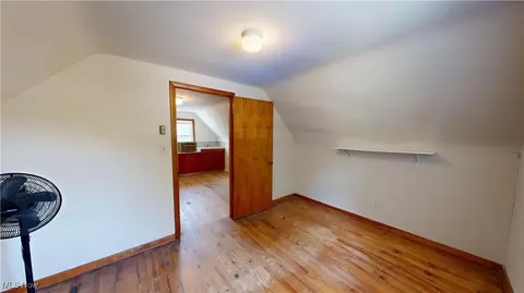 29280 White Rd, Willoughby Hills, OH 44092 photo 37