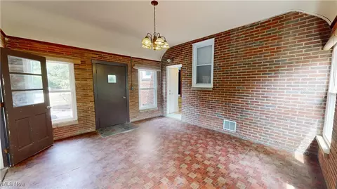 29280 White Rd, Willoughby Hills, OH 44092 photo 24
